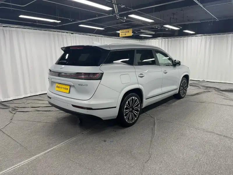 Jetour Mountain & Sea L9 2025 1.5TD DHT Six-Seat Flagship Edition — миниатюра 7