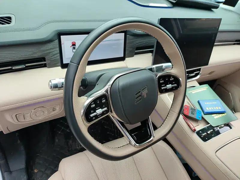 Jetour Mountain & Sea L9 2025 1.5TD DHT Six-Seat Flagship Edition — миниатюра 11