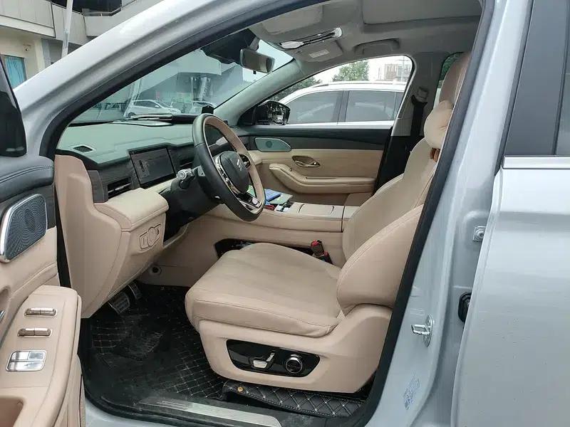Jetour Mountain & Sea L9 2025 1.5TD DHT Six-Seat Flagship Edition — миниатюра 7