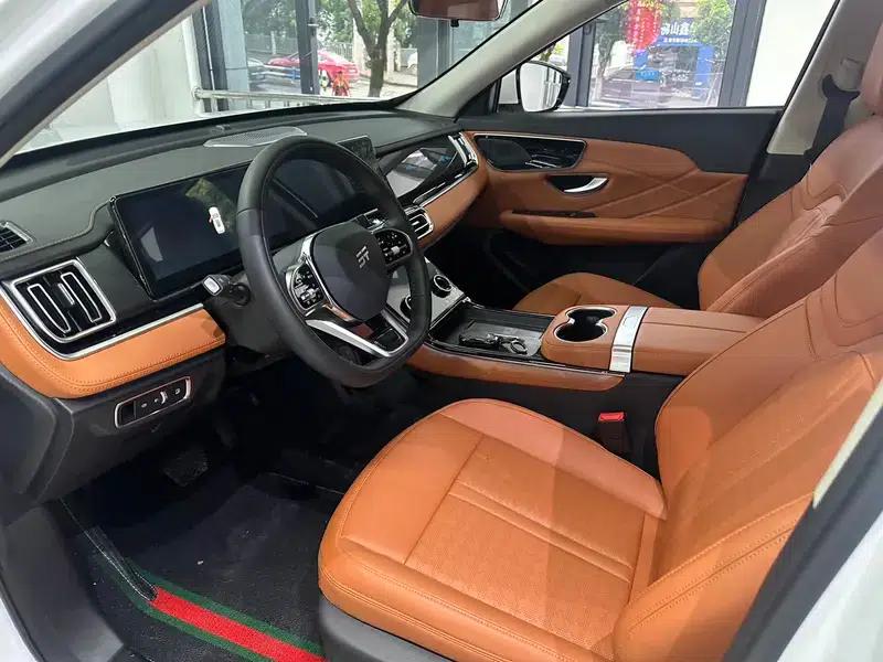 Jetour Mountain & Sea L7 2026 Super Edition 130km Luxury+ — миниатюра 10