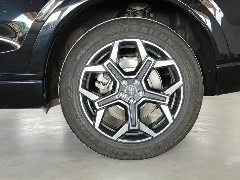 Jetour Mountain & Sea L7 PLUS 2026 Model, 121km/h, 5-seater Comfort Edition — миниатюра 9