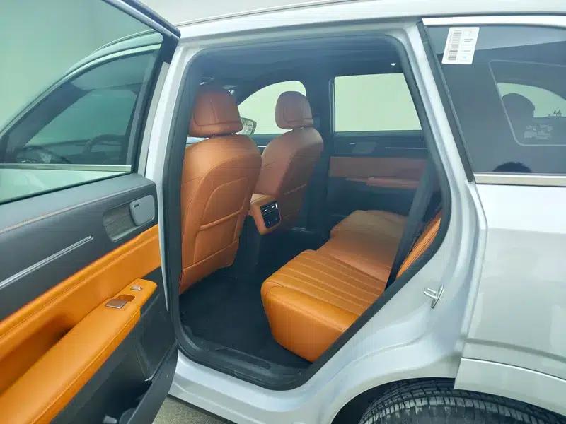 Jetour Mountain & Sea L7 PLUS 2026 Model, 121km/h, 5-seater Comfort Edition — миниатюра 18