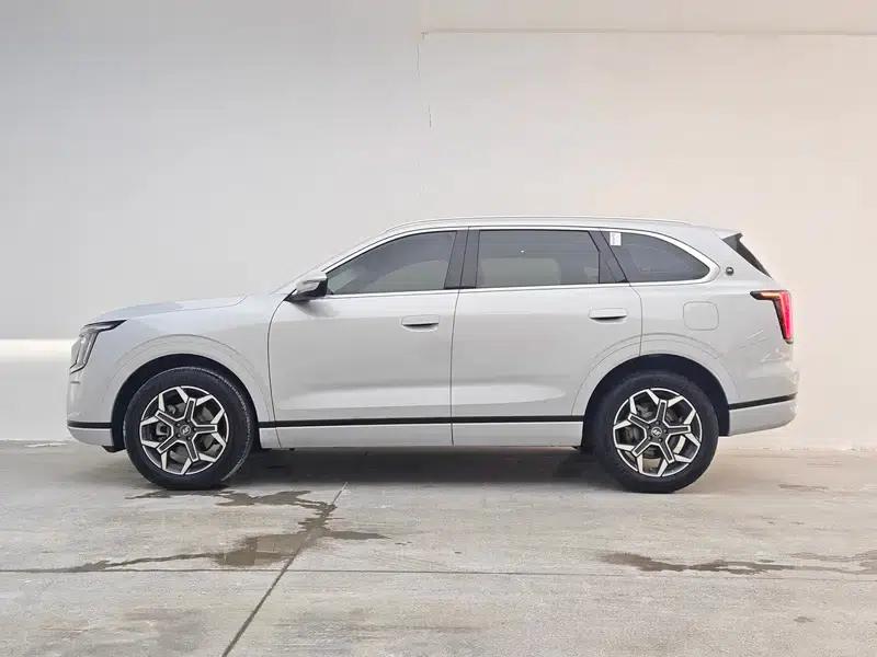 Jetour Mountain & Sea L7 PLUS 2026 Model, 121km/h, 5-seater Comfort Edition — миниатюра 4