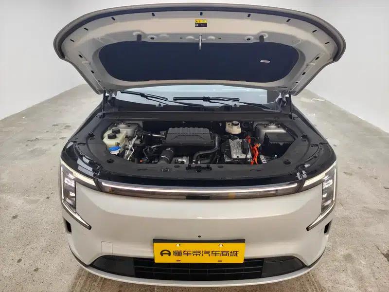Jetour Mountain & Sea L7 PLUS 2026 Model, 121km/h, 5-seater Comfort Edition — миниатюра 10