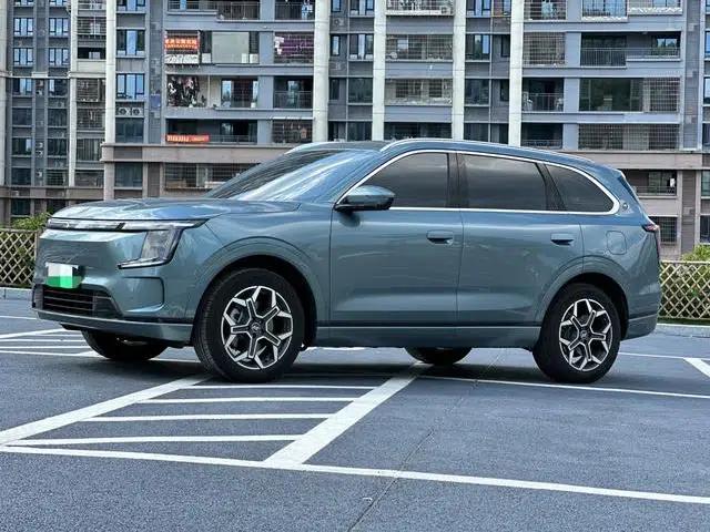 Jetour Mountain & Sea L7 PLUS 2026 Model 220km/h Electric 7-Seater Flagship Edition