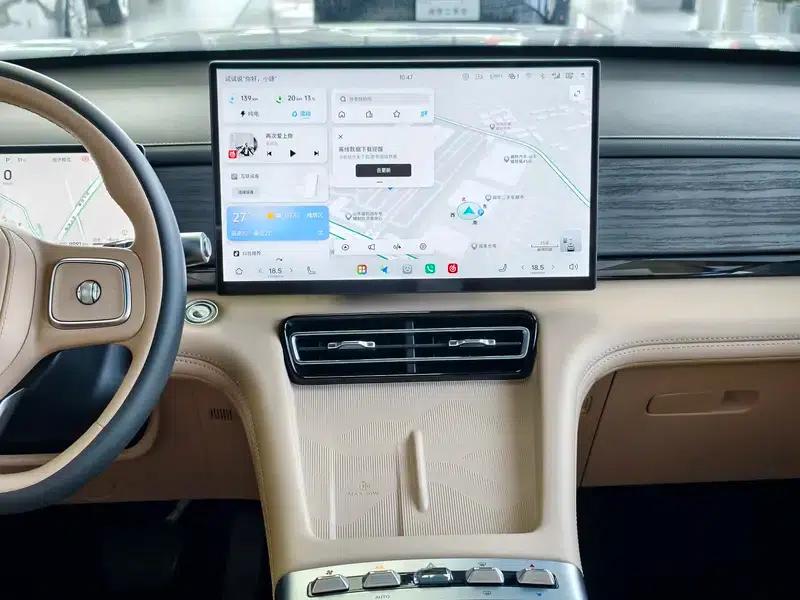 Jetour Mountain & Sea L7 PLUS 2026 Model 220km/h Electric 7-Seater Flagship Edition — миниатюра 11