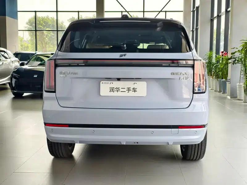Jetour Mountain & Sea L7 PLUS 2026 Model 220km/h Electric 7-Seater Flagship Edition — миниатюра 3