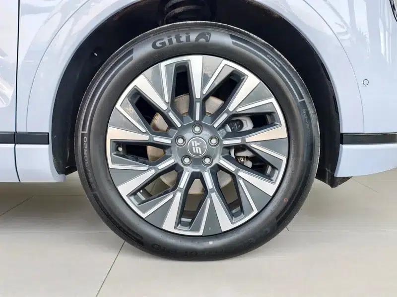 Jetour Mountain & Sea L7 PLUS 2026 Model 220km/h Electric 7-Seater Flagship Edition — миниатюра 6