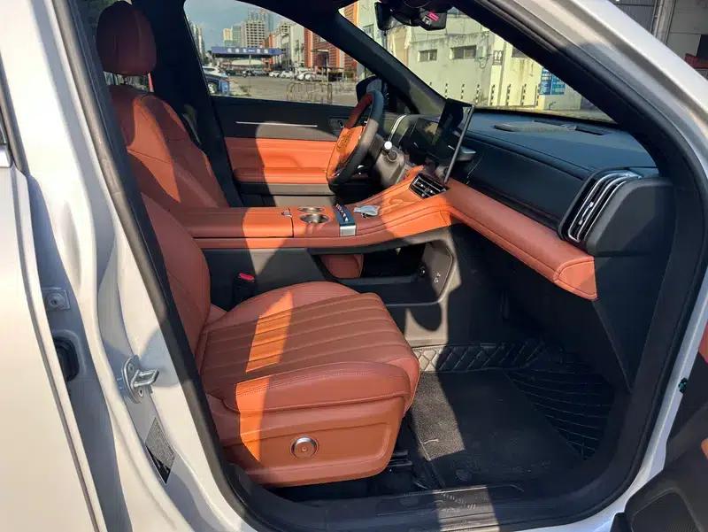 Jetour Mountain & Sea L7 PLUS 2026 Model 220km/h Electric 7-Seater Flagship Edition — миниатюра 16