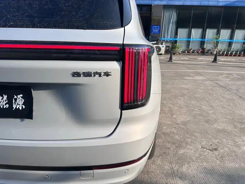 Jetour Mountain & Sea L7 PLUS 2026 Model 220km/h Electric 7-Seater Flagship Edition — миниатюра 8