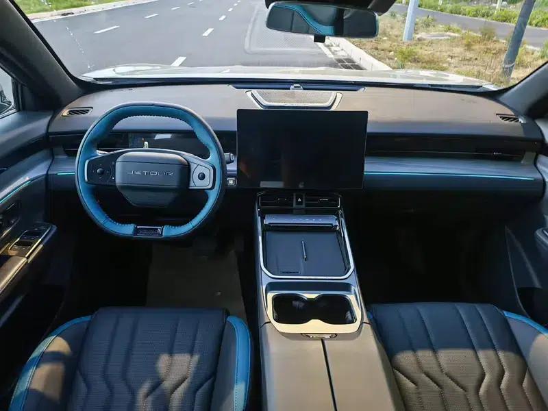 Jetour Mountain & Sea L6 2024 1.5TD DHT PRO — миниатюра 7