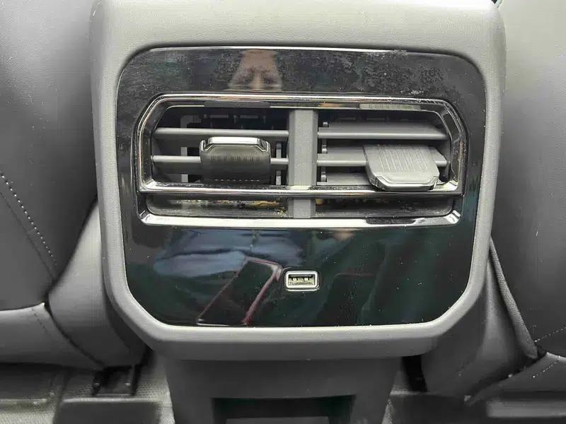 Jetour Mountain & Sea L6 2024 1.5TD DHT ULTRA — миниатюра 13