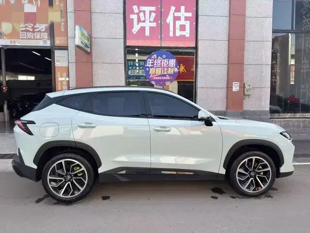Jetour Mountain & Sea L6 2024 1.5TD DHT ULTRA — миниатюра 7