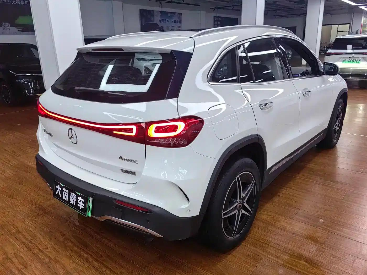 Mercedes-Benz EQA 2022 EQA 300 4MATIC First Edition — миниатюра 5