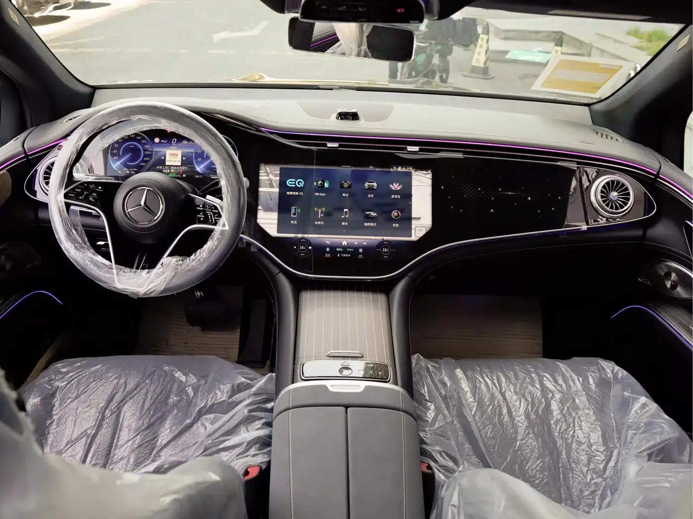 Mercedes-Benz EQS SUV 2025 500 4MATIC — миниатюра 14