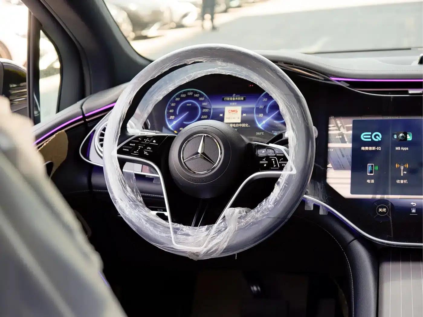 Mercedes-Benz EQS SUV 2025 500 4MATIC — миниатюра 16
