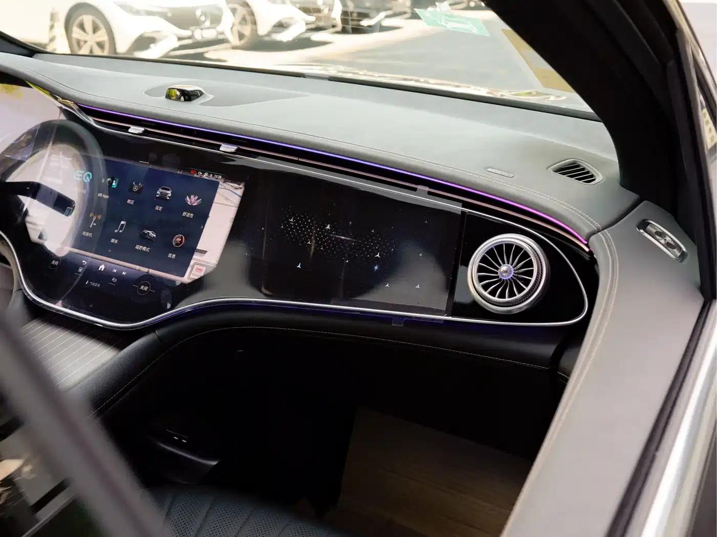 Mercedes-Benz EQS SUV 2025 500 4MATIC — миниатюра 19