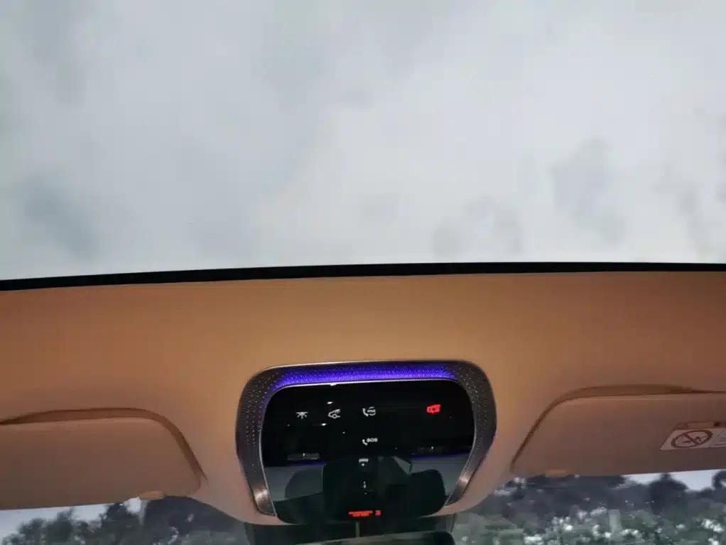 Mercedes-Benz EQS SUV 2023 Model 450+ — миниатюра 18