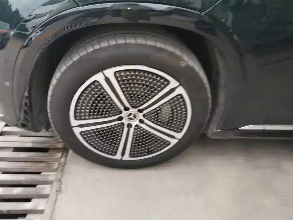 Mercedes-Benz EQS SUV 2023 Model 450+ — миниатюра 23