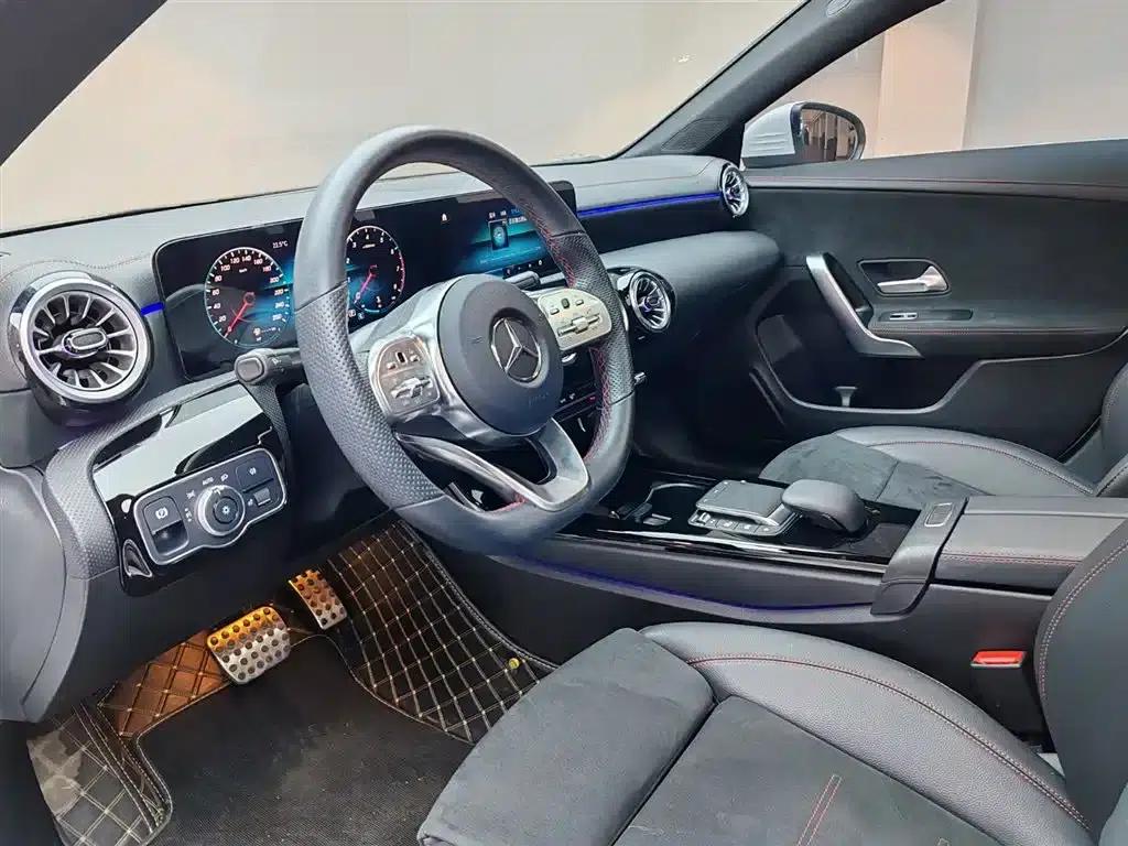 Imported Mercedes-Benz CLA 2025 model — миниатюра 11