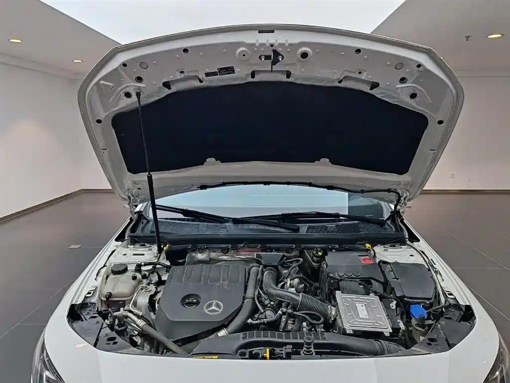 Imported Mercedes-Benz CLA 2025 model — миниатюра 18