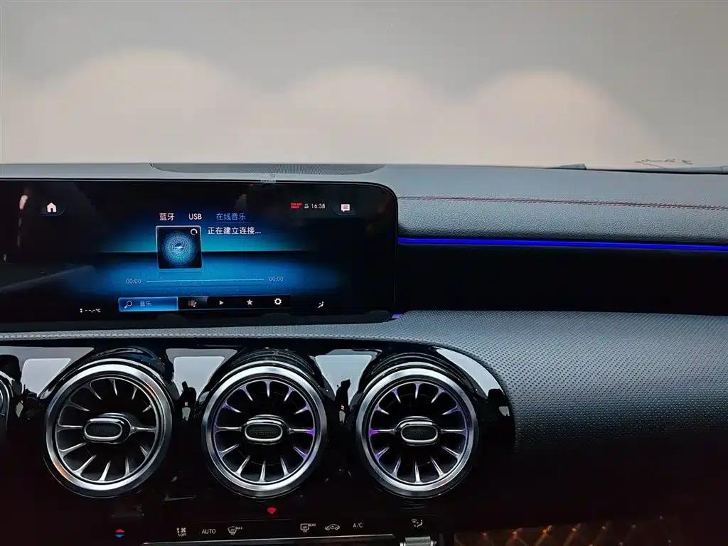 Imported Mercedes-Benz CLA 2025 model — миниатюра 8