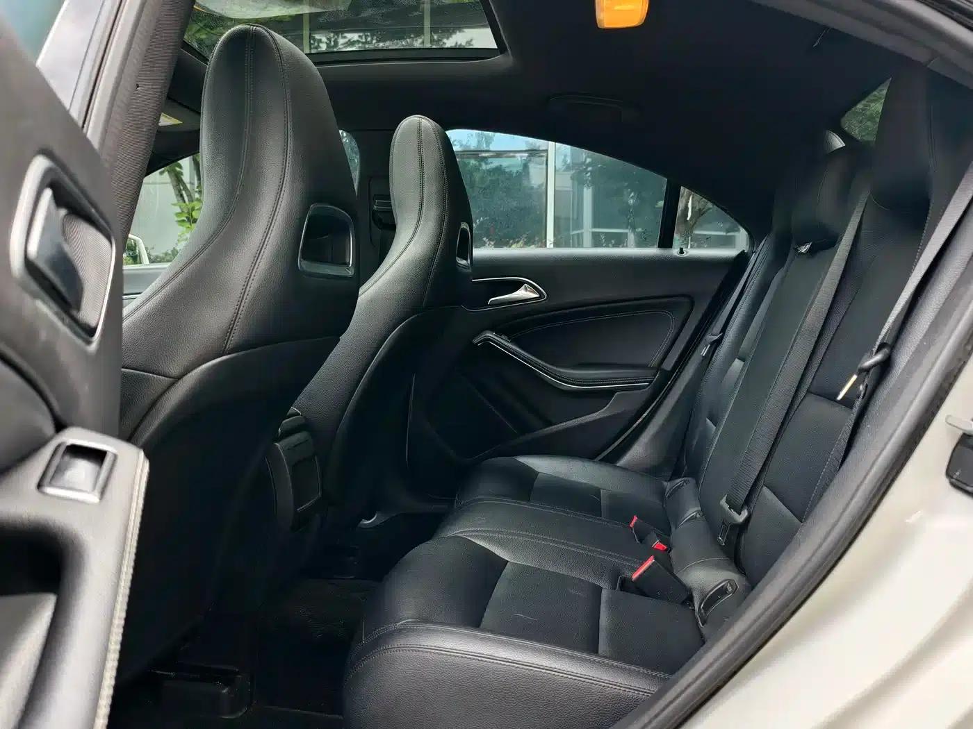 Imported Mercedes-Benz CLA 2015 model CLA 200 — миниатюра 12