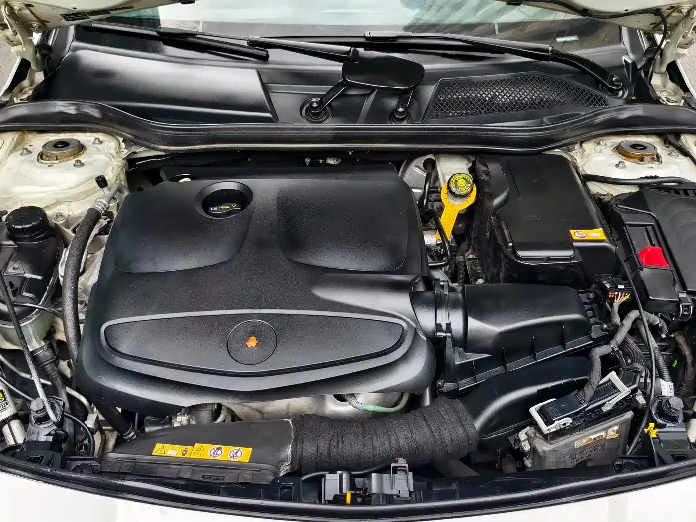 Imported Mercedes-Benz CLA 2015 model CLA 200 — миниатюра 19