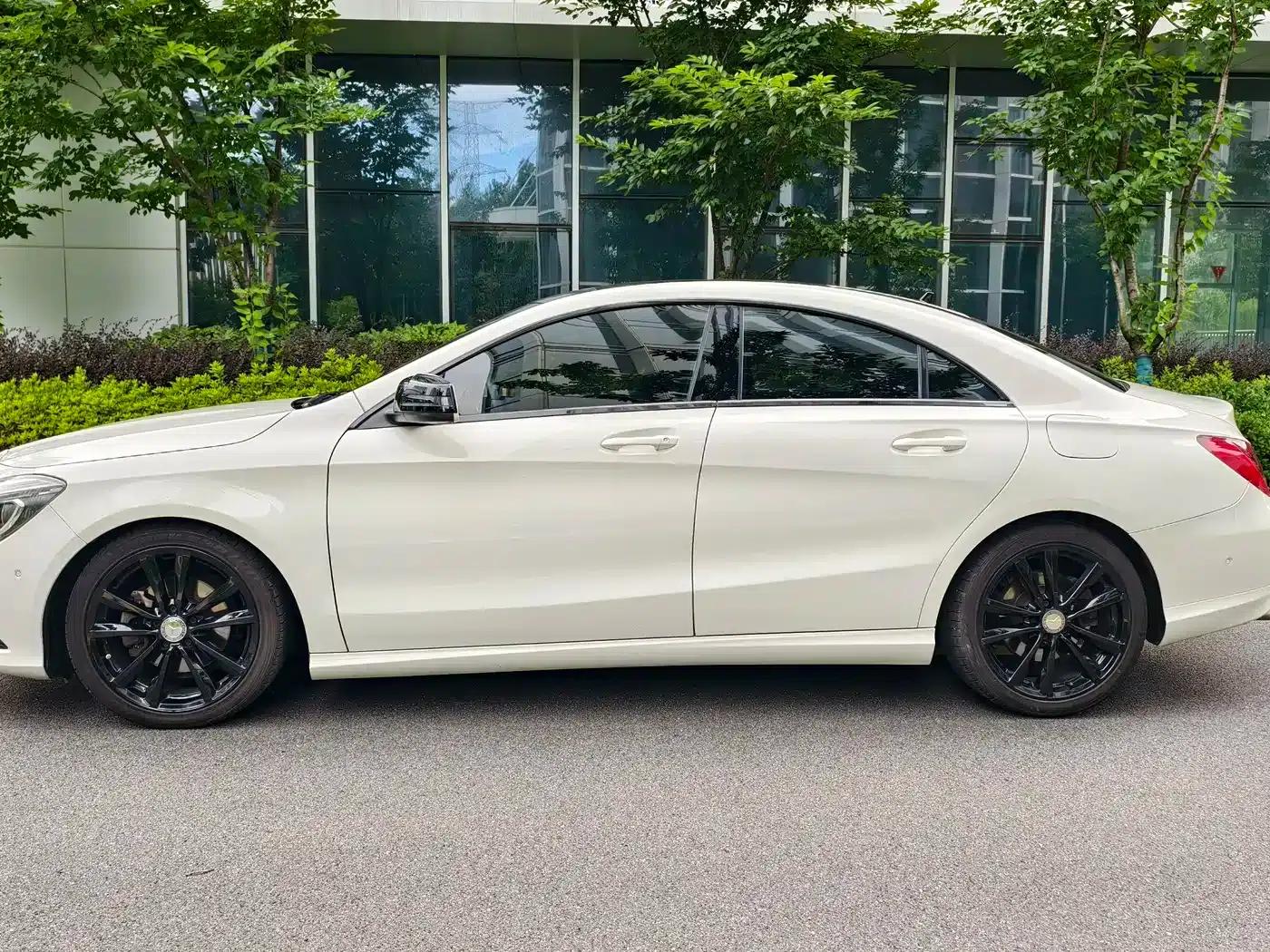 Imported Mercedes-Benz CLA 2015 model CLA 200 — миниатюра 5