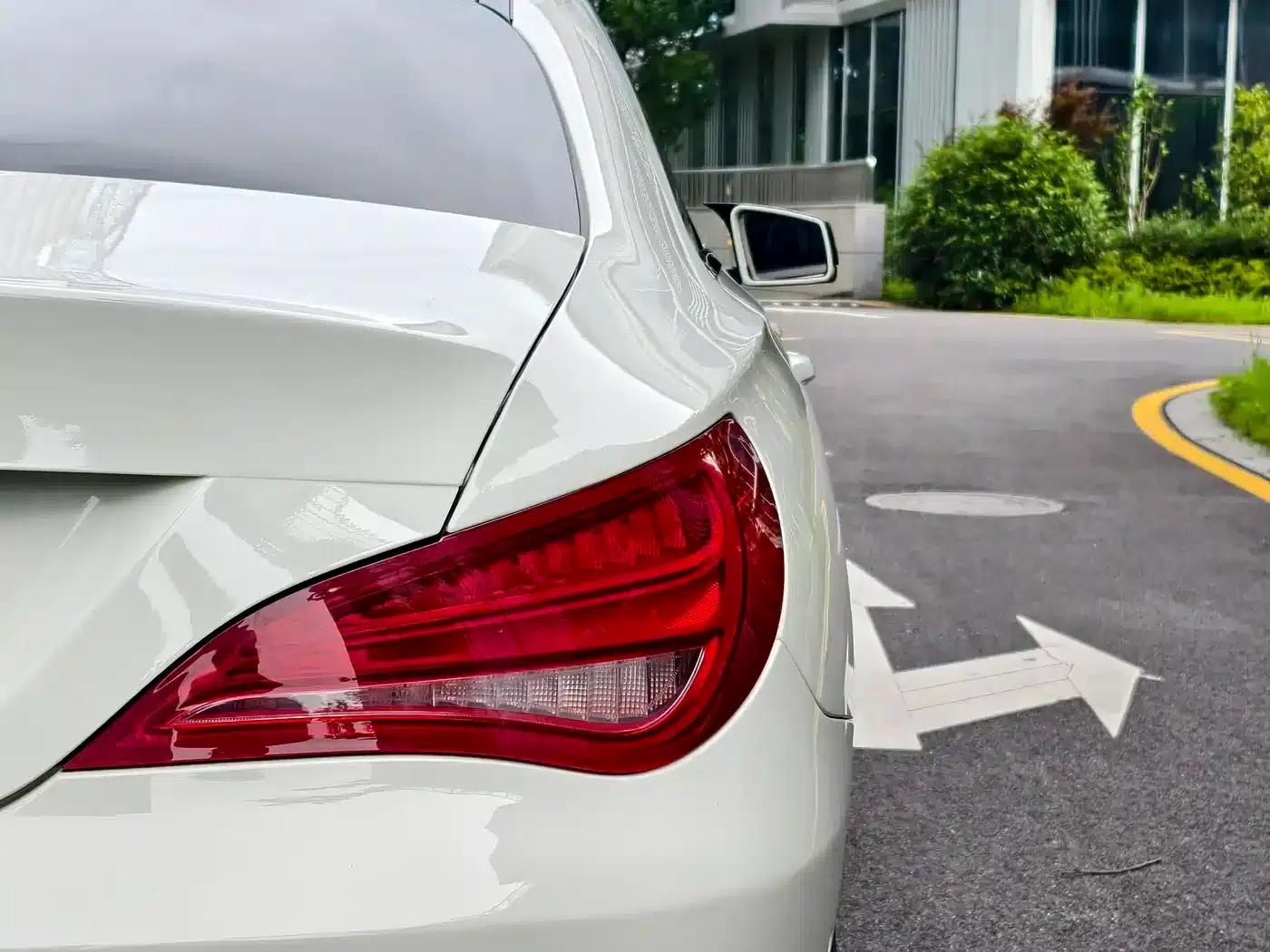 Imported Mercedes-Benz CLA 2015 model CLA 200 — миниатюра 9