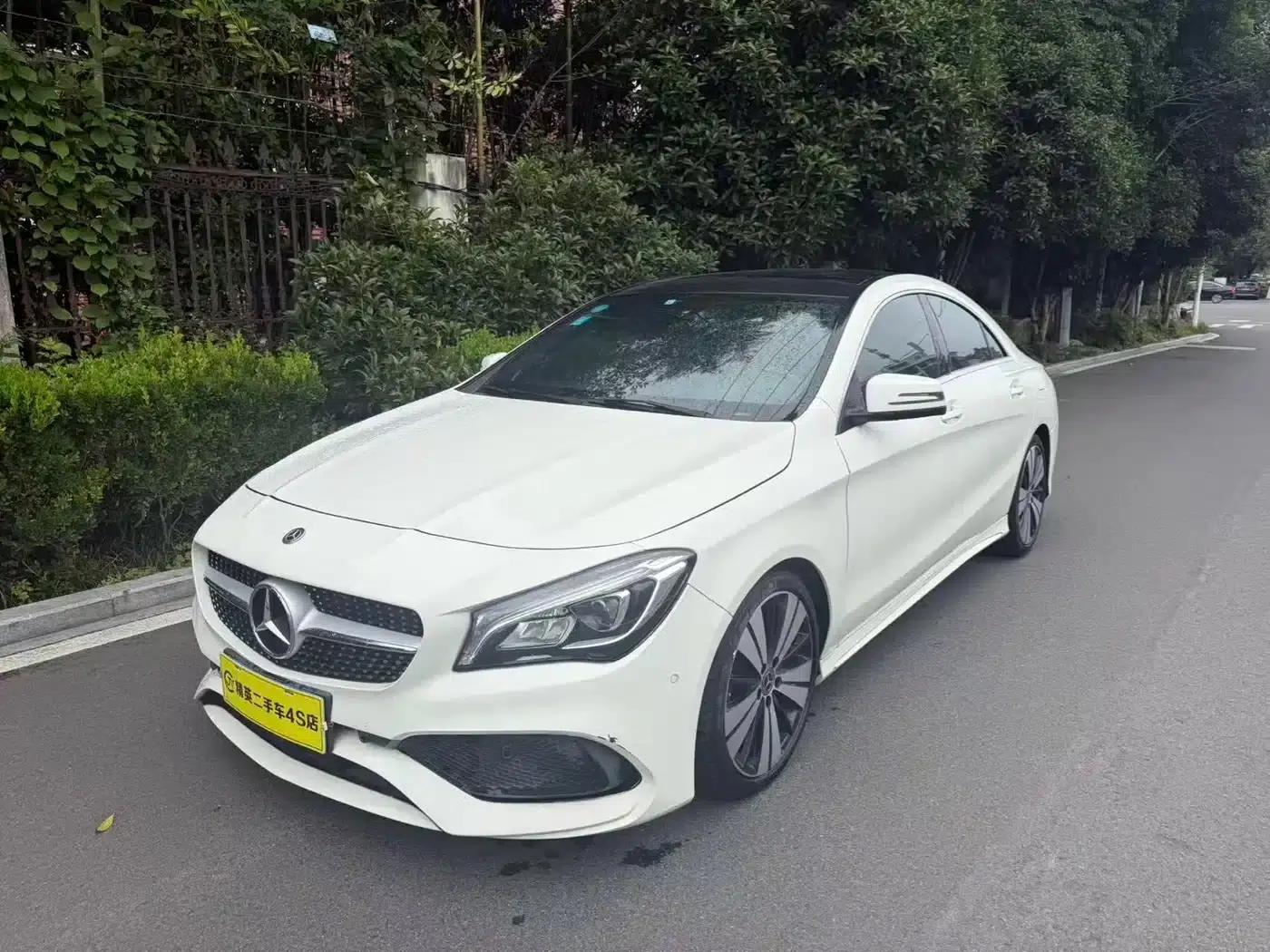 Mercedes-Benz CLA (Imported) 2017 Facelift CLA 200 Fashion Model — миниатюра 1