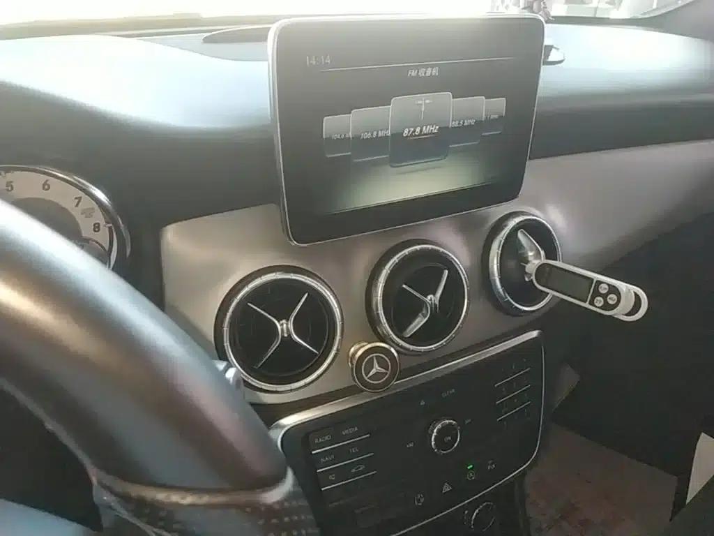 Imported Mercedes-Benz CLA 2015 CLA 220 4MATIC — миниатюра 13