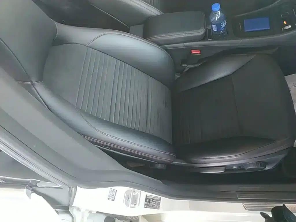 Imported Mercedes-Benz CLA 2015 CLA 220 4MATIC — миниатюра 25