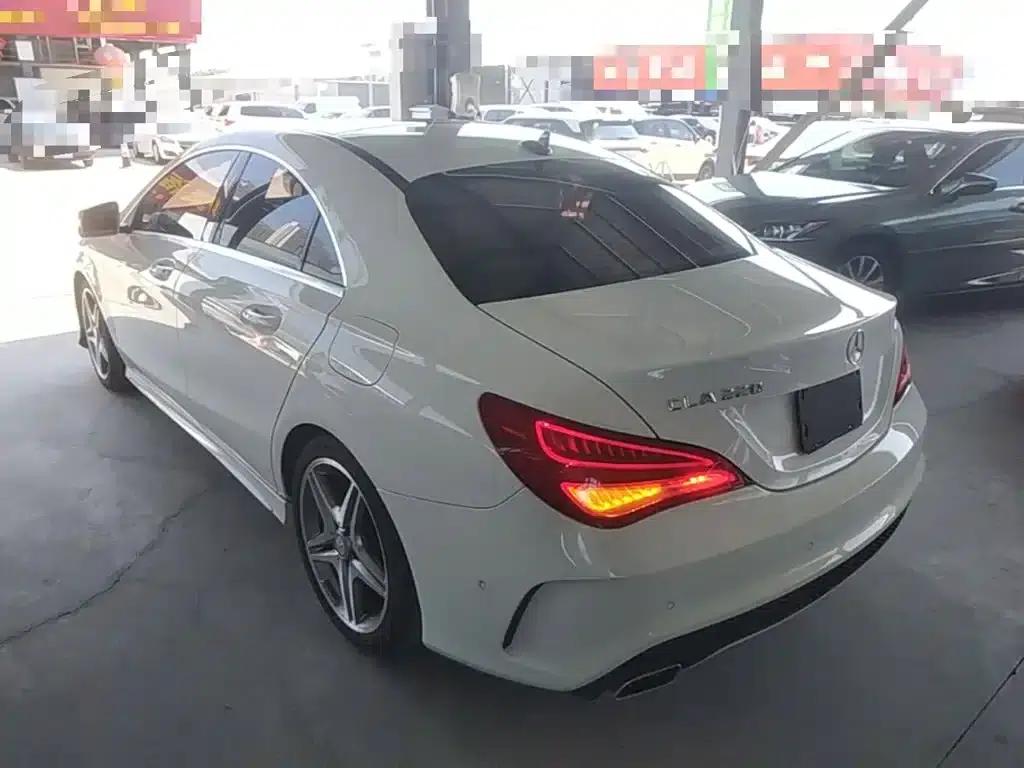 Imported Mercedes-Benz CLA 2015 CLA 220 4MATIC — миниатюра 5