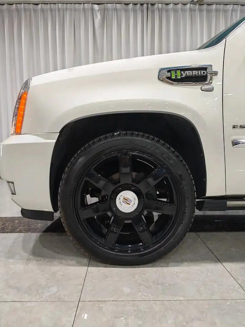 2012 Cadillac Escalade 6.0L Automatic 4WD 8-Seater (Parallel Import) — миниатюра 16