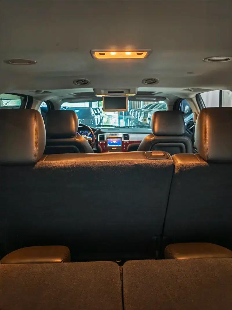 2012 Cadillac Escalade 6.0L Automatic 4WD 8-Seater (Parallel Import) — миниатюра 22