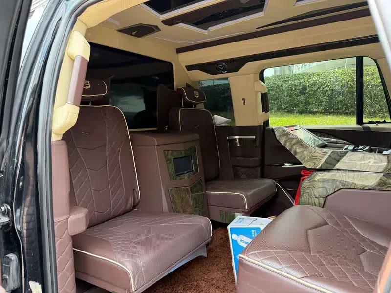 2017 Cadillac Escalade 6.2L Automatic 4WD 4-seater (Parallel Import) — миниатюра 14