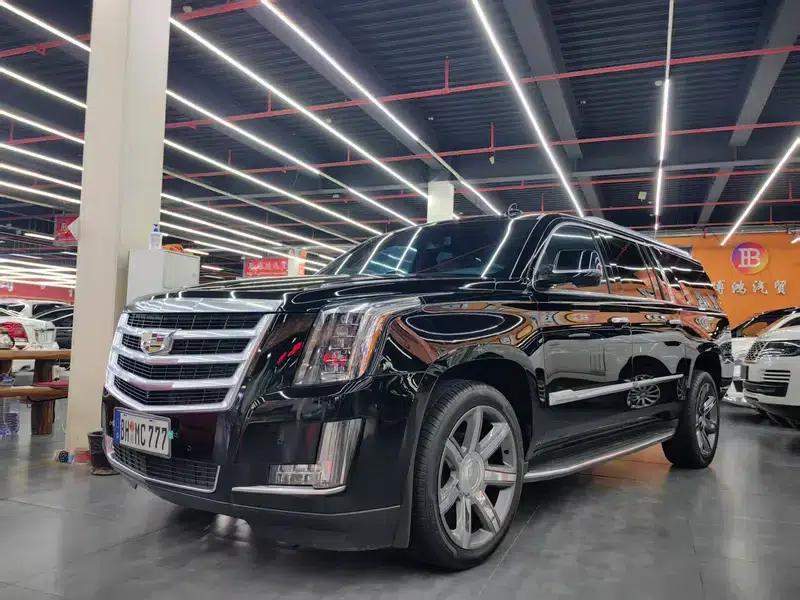 2016 Cadillac Escalade 6.2L Automatic 4WD 4-seater (Parallel Import) — миниатюра 1