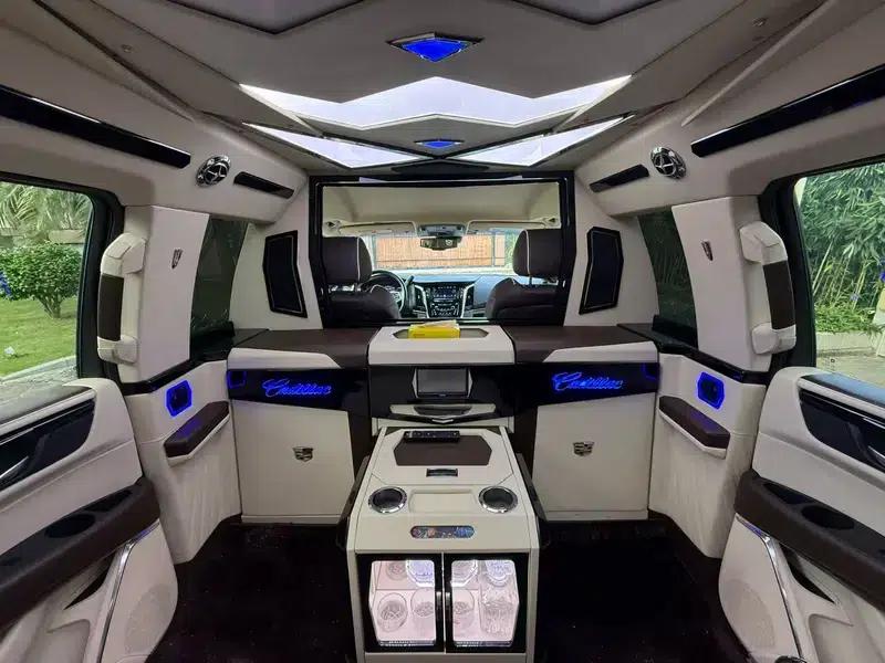 2016 Cadillac Escalade 6.2L Automatic 4WD 4-seater (Parallel Import) — миниатюра 11