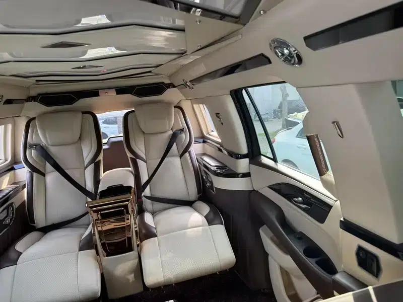 2016 Cadillac Escalade 6.2L Automatic 4WD 4-seater (Parallel Import) — миниатюра 14