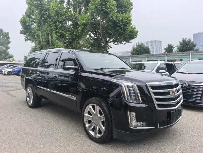 2017 Cadillac Escalade 6.2L Automatic 4WD 7-Seater (Parallel Import) — миниатюра 3