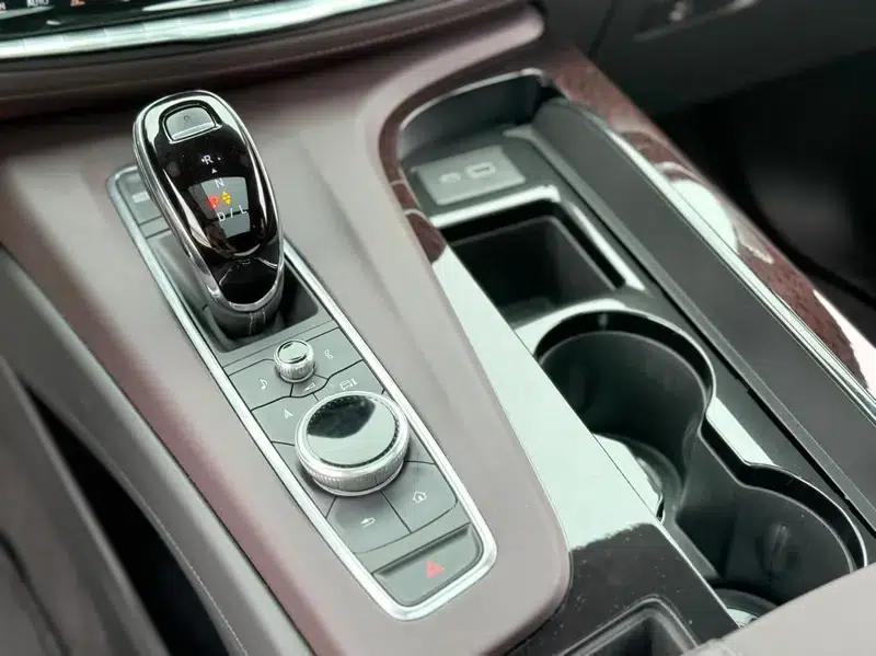 2023 Cadillac Escalade 6.2L Automatic 4WD 7-Seater (Parallel Import) — миниатюра 14