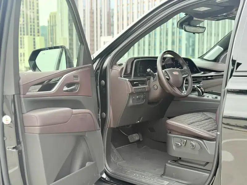 2023 Cadillac Escalade 6.2L Automatic 4WD 7-Seater (Parallel Import) — миниатюра 19