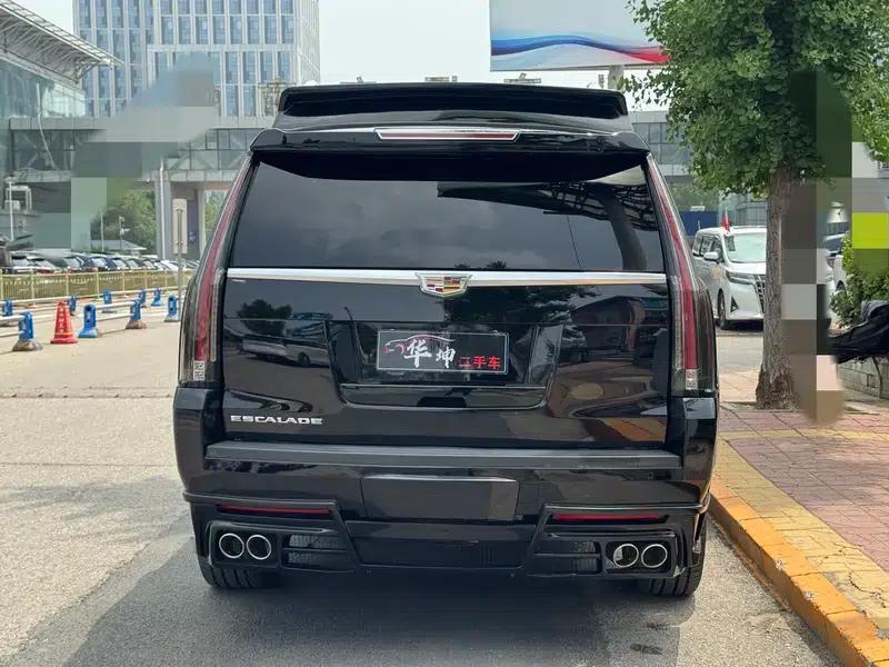 2017 Cadillac Escalade 6.2L ESV Platinum Edition Extended Wheelbase — миниатюра 6