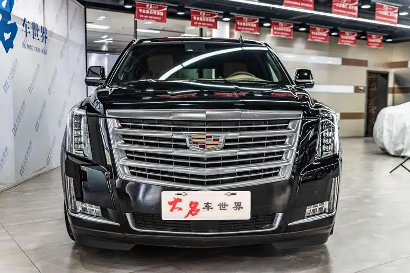 2016 Cadillac Escalade 6.2L Automatic 4WD 7-Seater (Parallel Import) — миниатюра 2