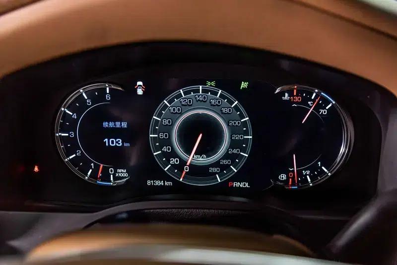 2016 Cadillac Escalade 6.2L Automatic 4WD 7-Seater (Parallel Import) — миниатюра 11