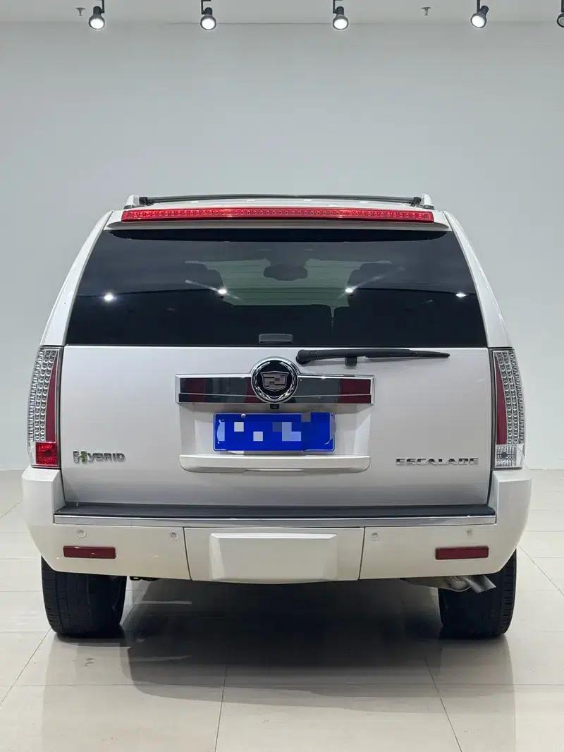 2010 Cadillac Escalade 6.0 Hybrid — миниатюра 5