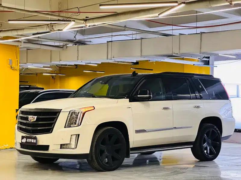2016 Cadillac Escalade 6.2L Automatic 4WD 7-Seater (Parallel Import) — миниатюра 1