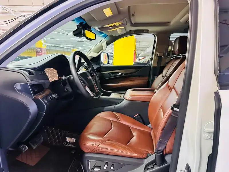 2016 Cadillac Escalade 6.2L Automatic 4WD 7-Seater (Parallel Import) — миниатюра 8