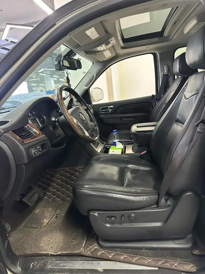 2013 Cadillac Escalade ESV Platinum Edition Extended Wheelbase — миниатюра 6